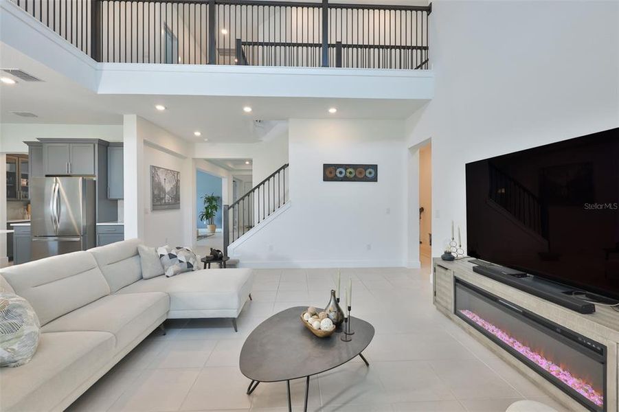 Furnished interior view inside a new home in , Apollo Beach (Image 7).