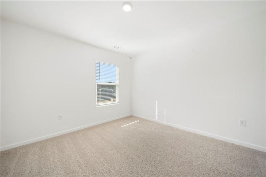 Spacious, unfurnished interior of a new home in Brooks Village, Dacula (Image 20).