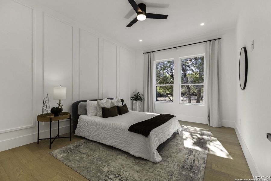 Furnished interior view inside a new home in , Boerne (Image 35).