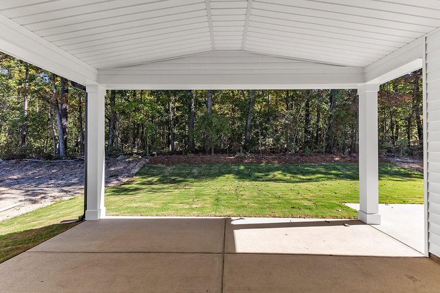Representative exterior details of a home built from the The Whitley by RobuckHomes in Windwater, Hampstead (Image 40).