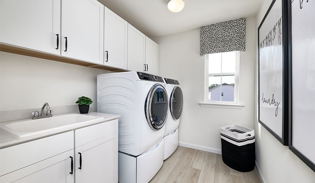 Coronado-733-WildernessShores Laundry