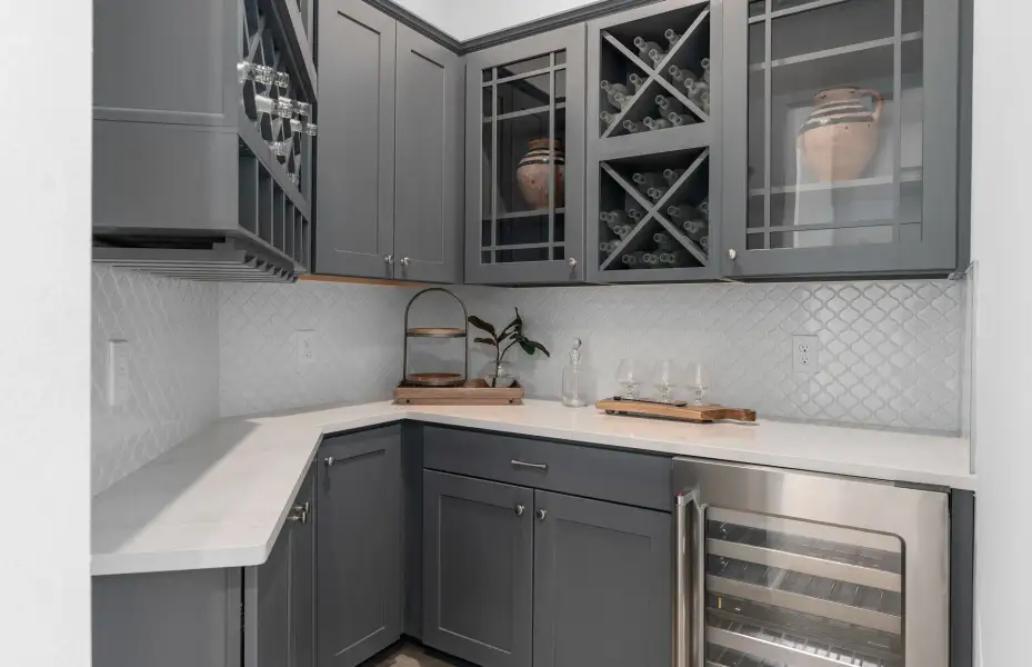 Representative furnished interior of a home built from the Roseland by Pulte Homes in Stonehill, Howey-in-the-Hills (Image 21).