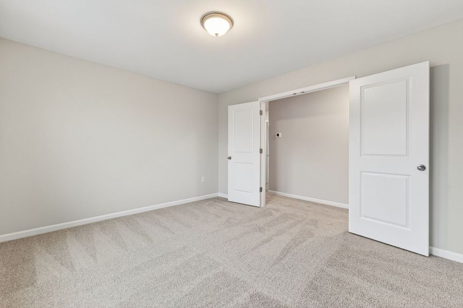 429 Hallingsfield Way, Zebulon, NC.  - Slide 31