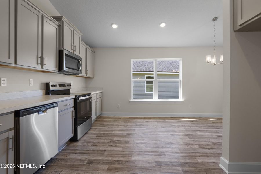 Furnished interior view inside a new home in Summerglen, Jacksonville (Image 12).