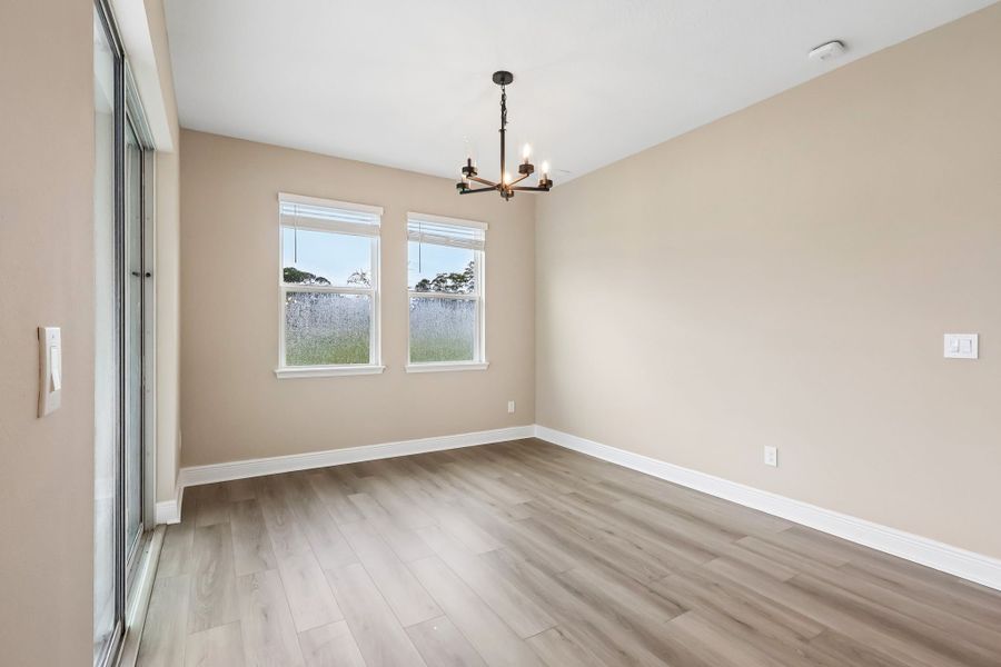Spacious, unfurnished interior of a new home in Legends Preserve - Signature Series, Daytona Beach (Image 12).