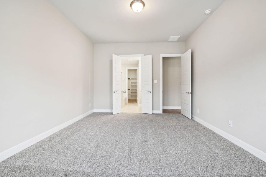 Photo is not of the actual home but is an inspirational photo of builder’s model home and may depict options, furnishings, and/or decorator features that are not included. Photo is not of the actual home but is an inspirational photo of builder’s model home and may depict options, furnishings, and/or decorator features that are not included.