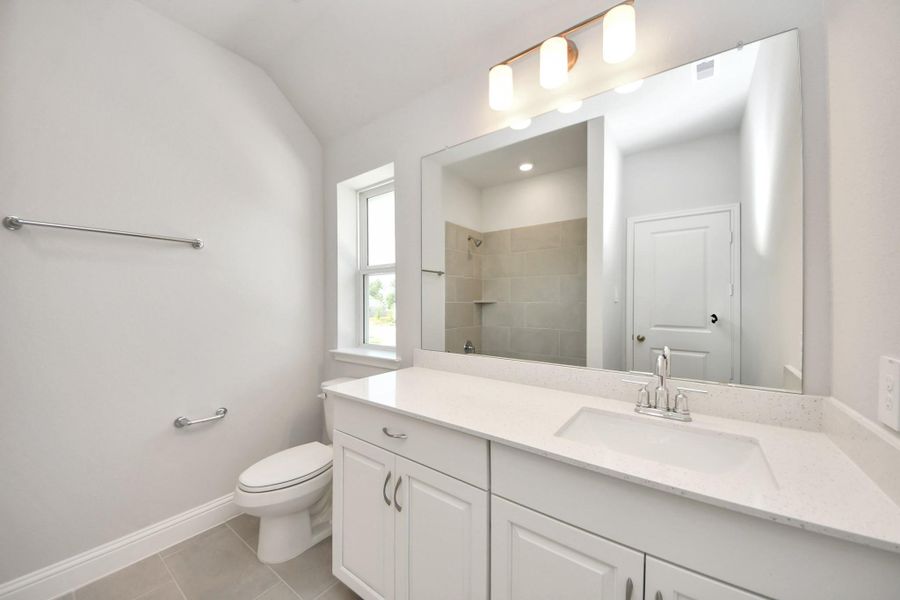 Furnished interior view inside a new home in ARTAVIA: Hilltop Collection, Conroe (Image 6). Furnished interior view inside a new home in ARTAVIA: Hilltop Collection, Conroe (Image 6).