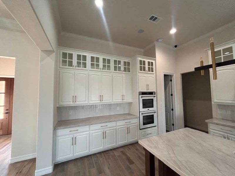 Furnished interior view inside a new home in , Beaumont (Image 5).