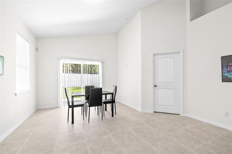 Furnished interior view inside a new home in , Tampa (Image 10).