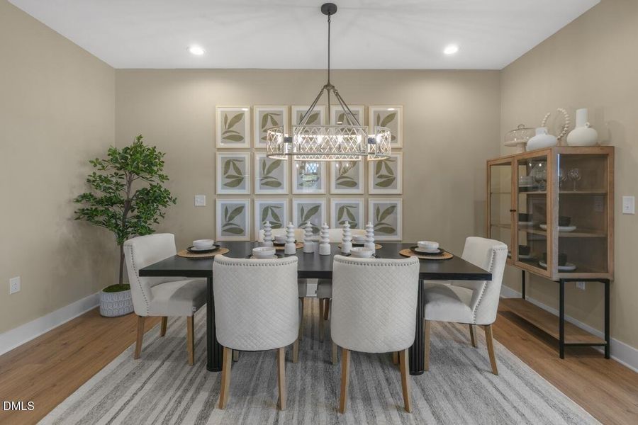 RDU_Stonebarrow_Glades_Lot10_Dining3