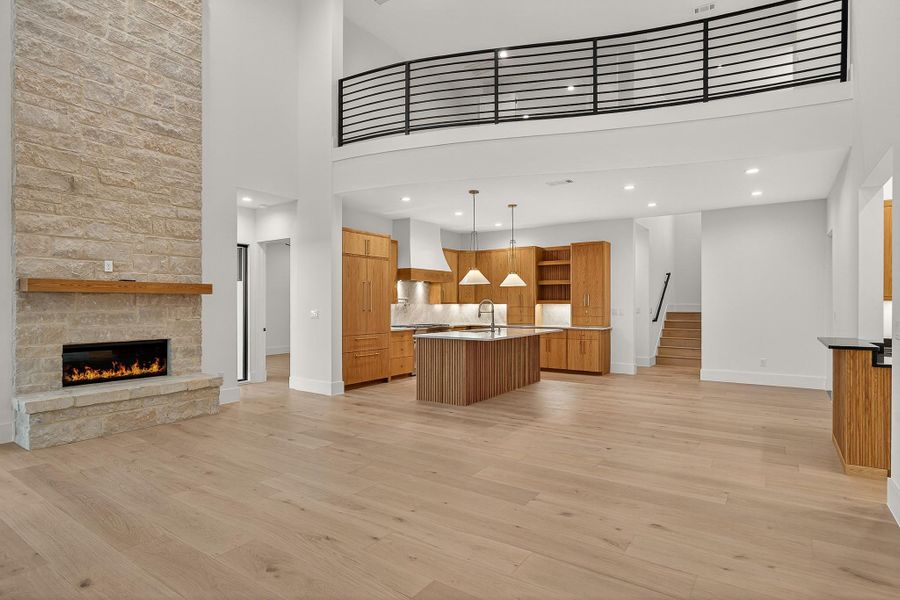 Furnished interior view inside a new home in , Horseshoe Bay (Image 8).