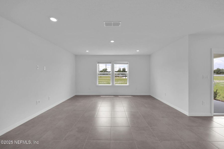 Spacious, unfurnished interior of a new home in Wells Landing, Jacksonville (Image 15). Spacious, unfurnished interior of a new home in Wells Landing, Jacksonville (Image 15).
