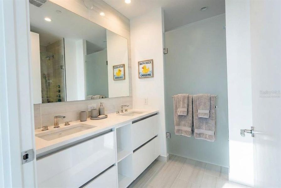 Furnished interior view inside a new home in , St. Petersburg (Image 6).