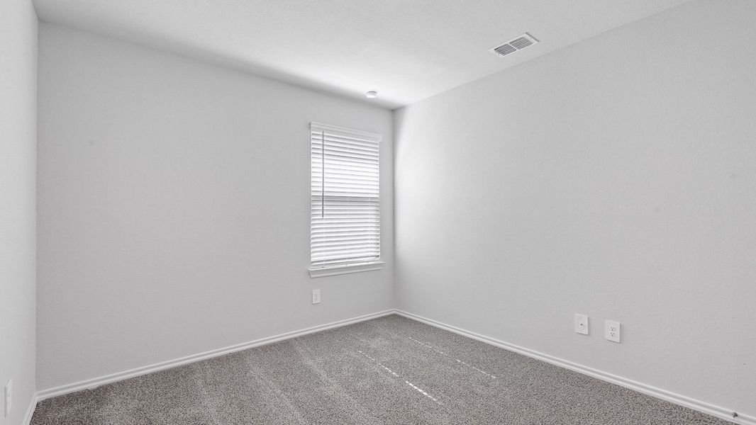 Spacious, unfurnished interior of a new home in Townes Landing, Fort Worth (Image 37).