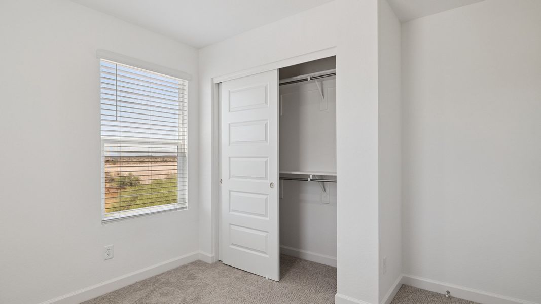 Spacious, unfurnished interior of a new home in The Buttes at Mystic, Peoria (Image 33). Spacious, unfurnished interior of a new home in The Buttes at Mystic, Peoria (Image 33).