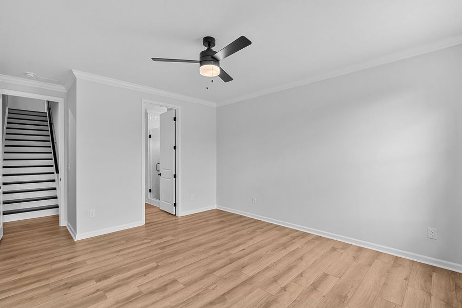 Spacious, unfurnished interior of a new home in Lilah Grove, Summerfield (Image 25).