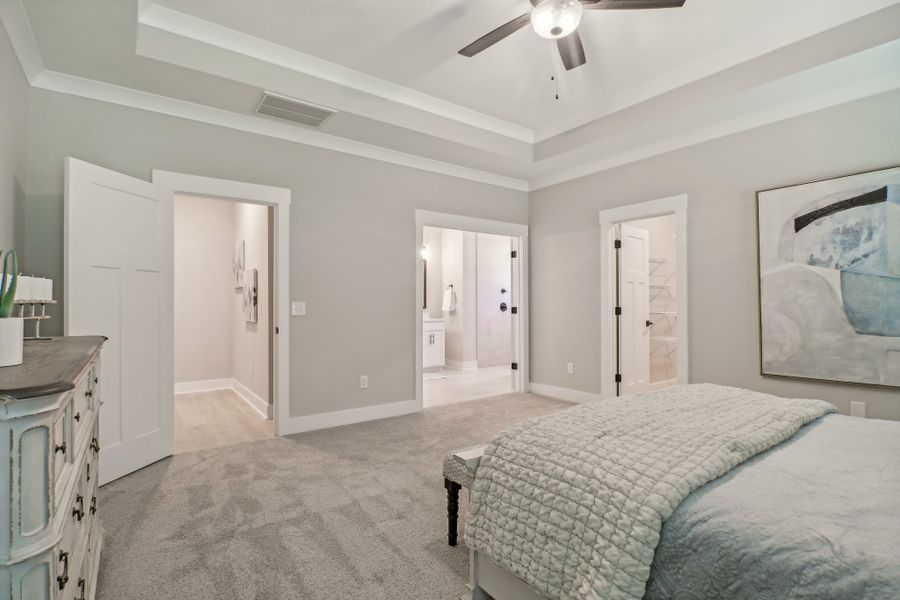 Representative furnished interior of a home built from the Madeline II by Great Southern Homes in The Cove, Sumter (Image 17).