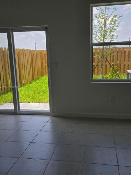Image 6 of a home in .