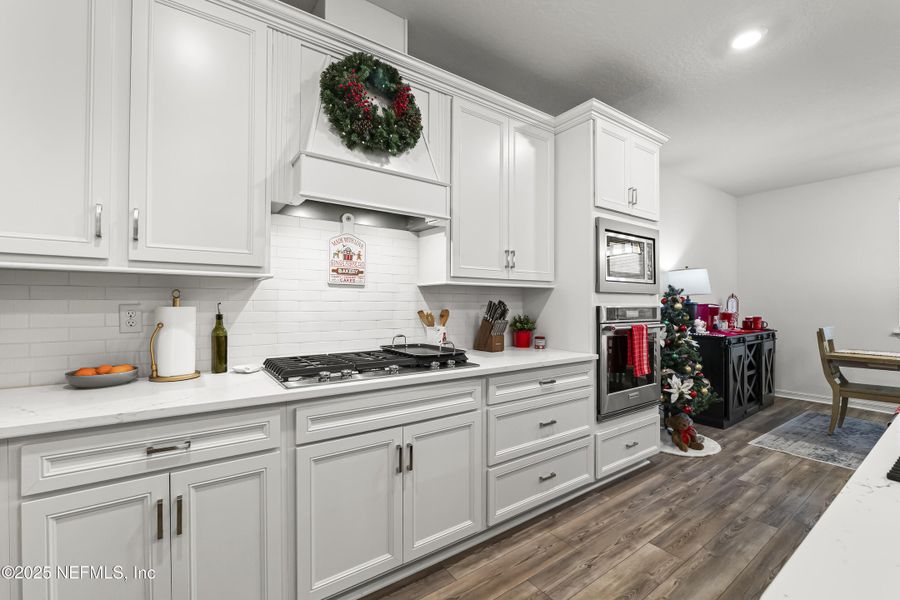 Furnished interior view inside a new home in , St. Augustine (Image 7).