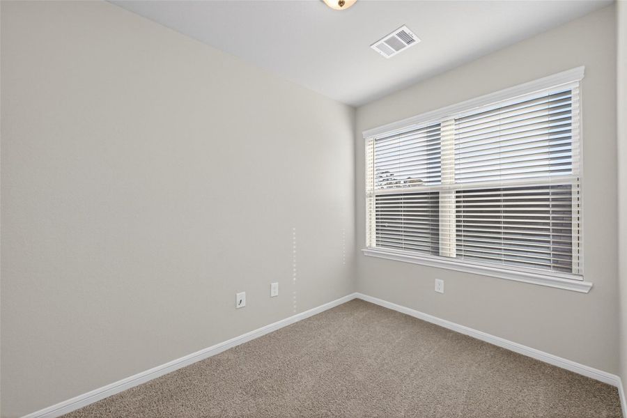 Spacious, unfurnished interior of a new home in Woodland Lakes, Houston (Image 42).