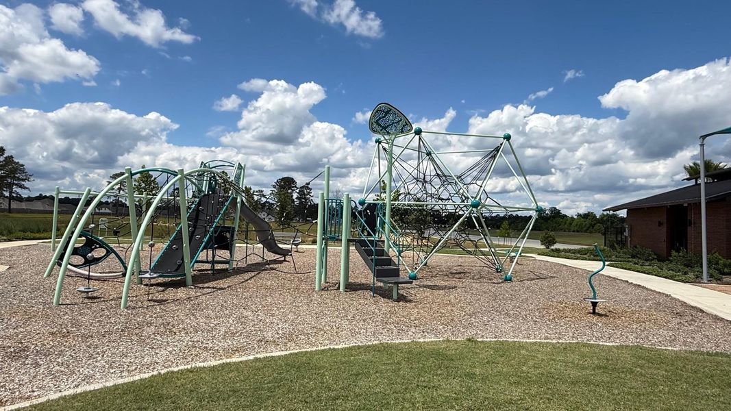 With our private community park, you will have peace of mind knowing the kids are having fun in a safe environment!