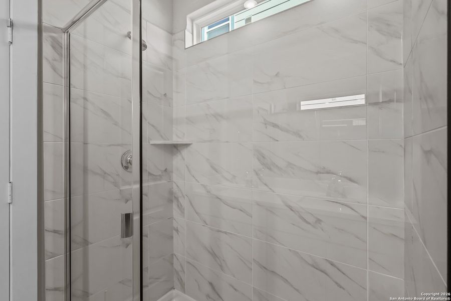 Close-up of interior finishes inside a home in Garden Grove, San Antonio (Image 15).