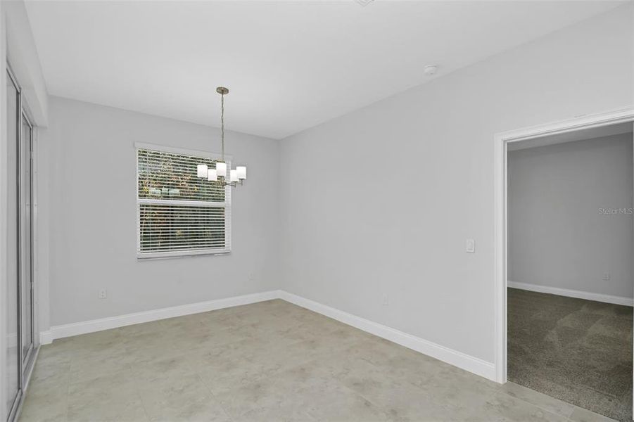 Spacious, unfurnished interior of a new home in , Citrus Springs (Image 32).