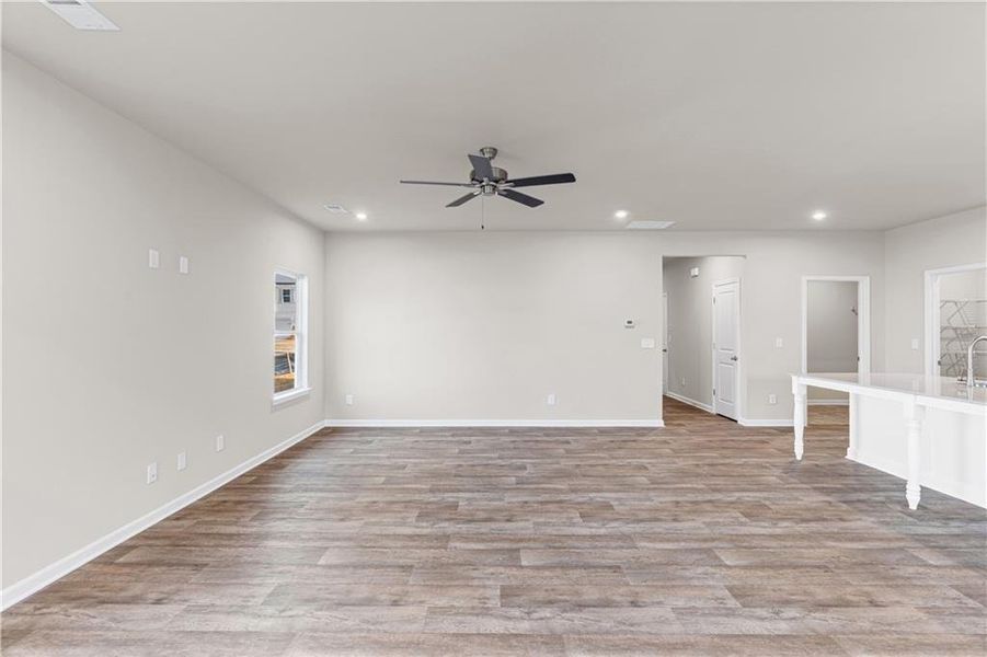 Spacious, unfurnished interior of a new home in Maple Village, Adairsville (Image 25).