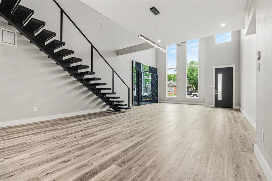 Spacious, unfurnished interior of a new home in , Dallas (Image 16). Spacious, unfurnished interior of a new home in , Dallas (Image 16).