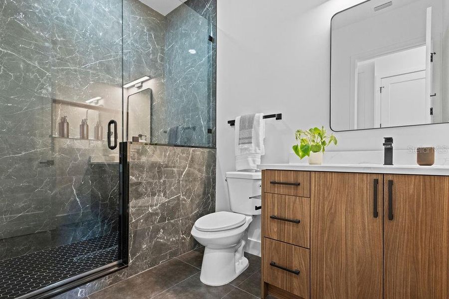 Image 41 of a home in .