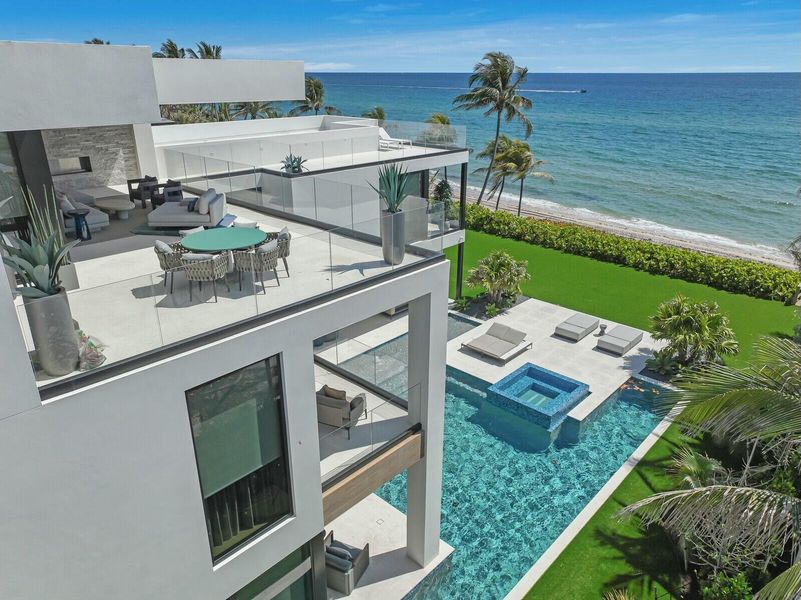 Furnished interior view inside a new home in , Hillsboro Beach (Image 48).
