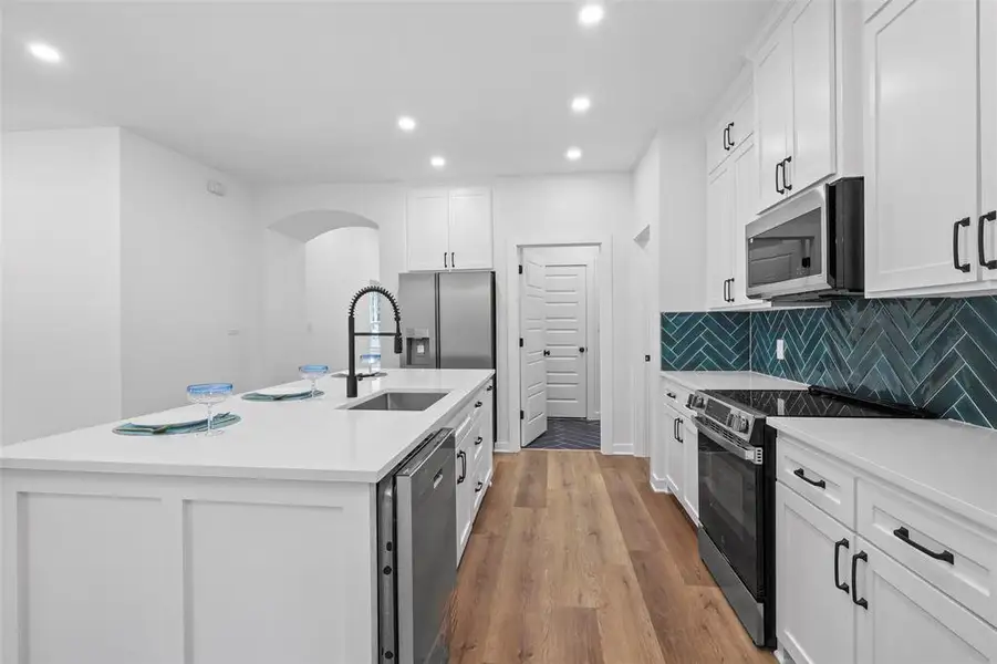 Furnished interior view inside a new home in , Mabank (Image 10). Furnished interior view inside a new home in , Mabank (Image 10).