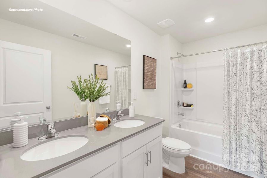 Furnished interior view inside a new home in Fergus Crossing, York (Image 11).