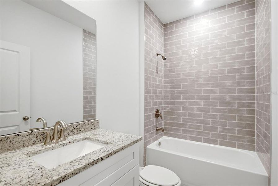 Furnished interior view inside a new home in , Eustis (Image 9).
