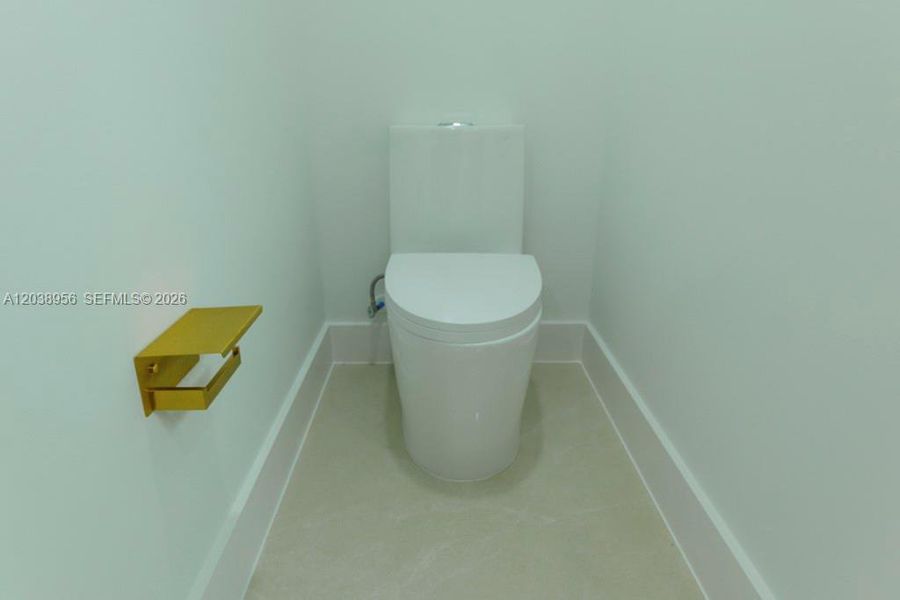 Photo 24