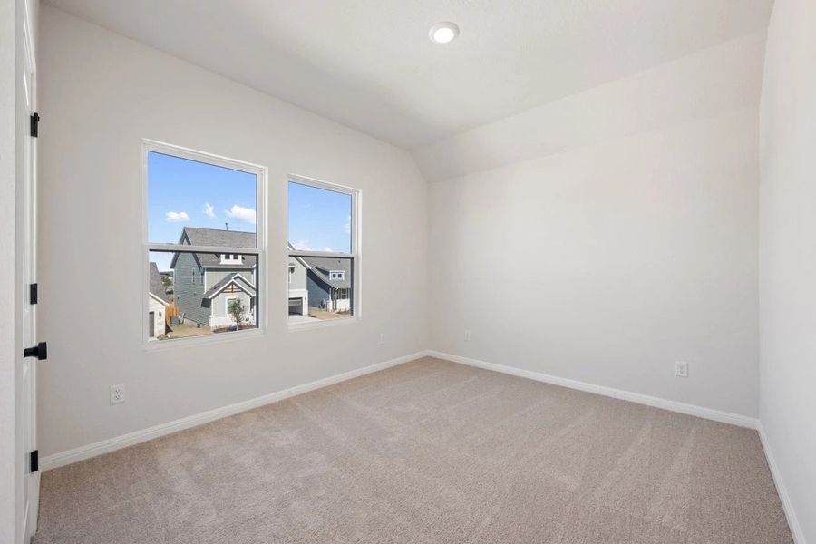 Spacious, unfurnished interior of a new home in Cannon Ranch, Dripping Springs (Image 40).