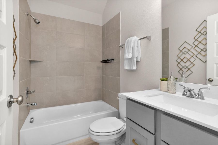 Furnished interior view inside a new home in Woodforest 40', Montgomery (Image 9).