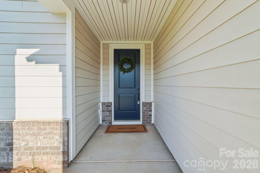 Exterior details and patio area of a home in , Charlotte (Image 4).