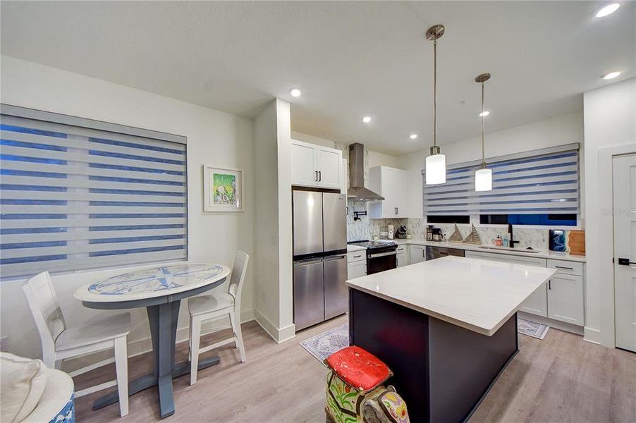 Furnished interior view inside a new home in , St. Petersburg (Image 14).