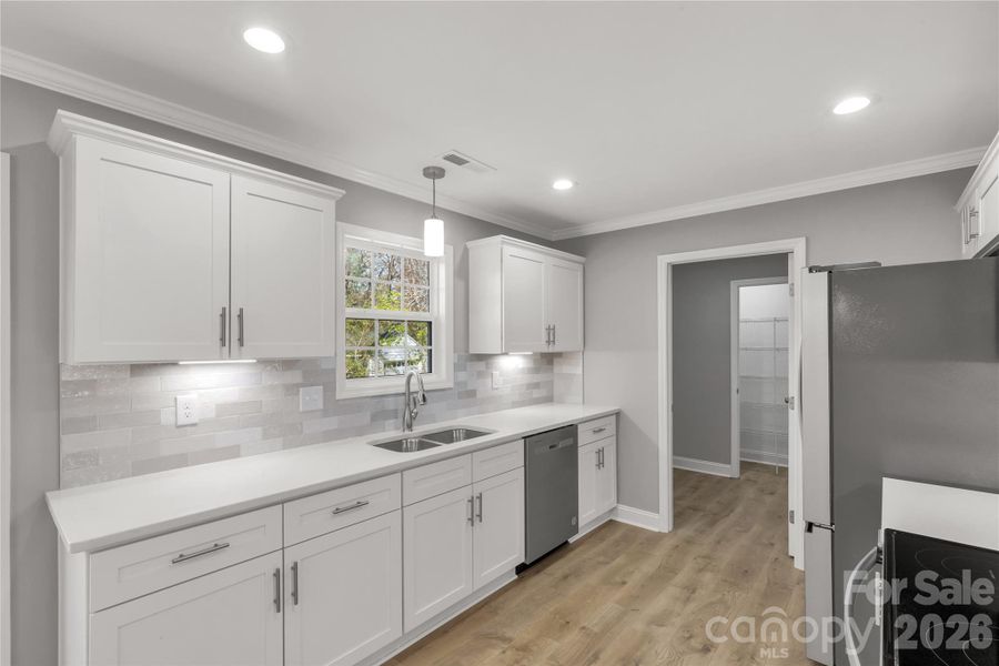 Furnished interior view inside a new home in , Lancaster (Image 12).