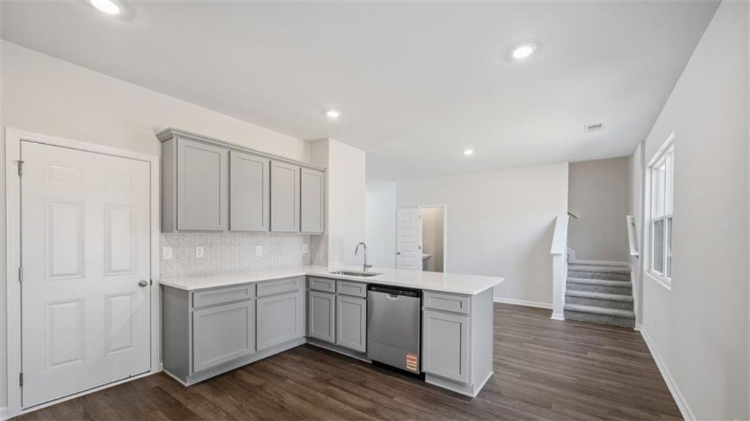 Furnished interior view inside a new home in Willowbrook, Winder (Image 3). Furnished interior view inside a new home in Willowbrook, Winder (Image 3).