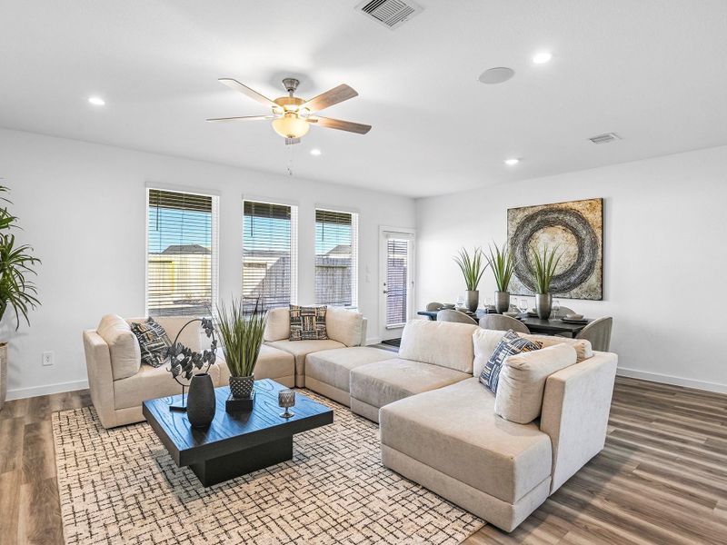 Furnished interior view inside a new home in City Gate North, Houston (Image 5). Furnished interior view inside a new home in City Gate North, Houston (Image 5).