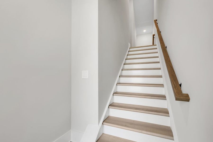 Spacious, unfurnished interior of a new home in Echo Park, Suwanee (Image 32). Spacious, unfurnished interior of a new home in Echo Park, Suwanee (Image 32).