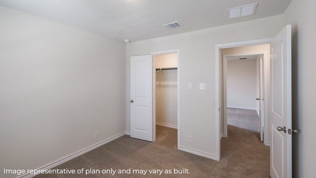 Spacious, unfurnished interior of a new home in Brookstone Creek, San Antonio (Image 20).