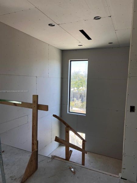 Furnished interior view inside a new home in , Fort Lauderdale (Image 14).