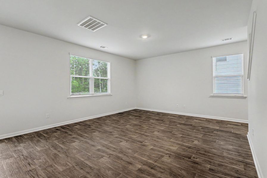 Spacious, unfurnished interior of a new home in , Moncks Corner (Image 15).