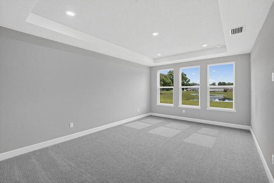 Spacious, unfurnished interior of a new home in Victoria Lakes, Odessa (Image 10).