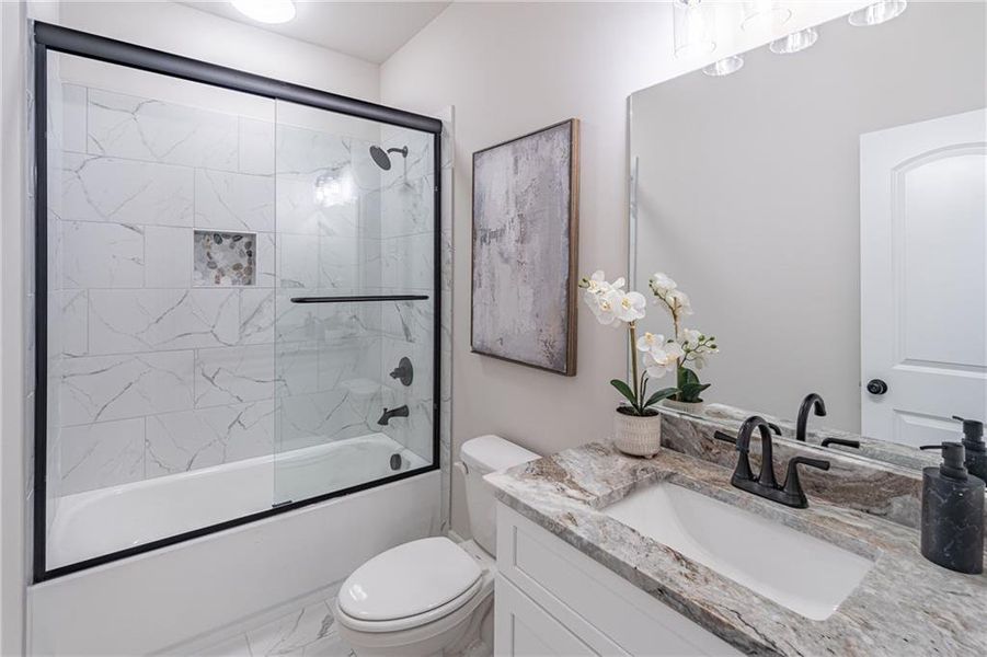 Furnished interior view inside a new home in , Braselton (Image 15).