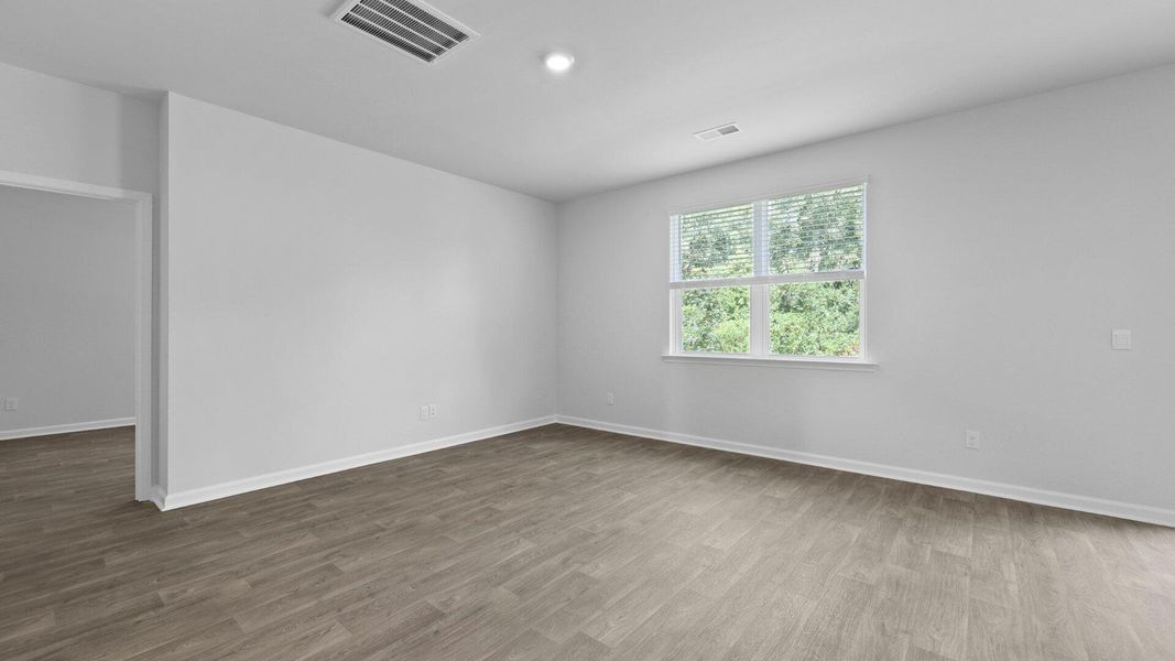 Spacious, unfurnished interior of a new home in Lakeview at Kitfield, Moncks Corner (Image 35). Spacious, unfurnished interior of a new home in Lakeview at Kitfield, Moncks Corner (Image 35).