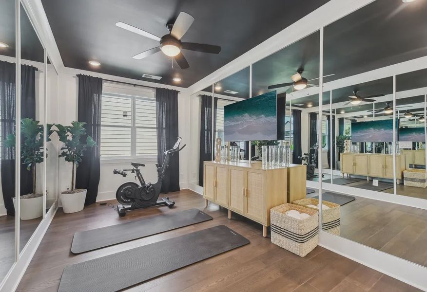 Willow Model Gym - Windell Woods - 6 of 17